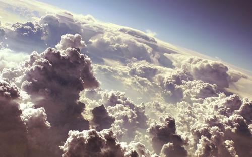 18674_sky_above_the_clouds